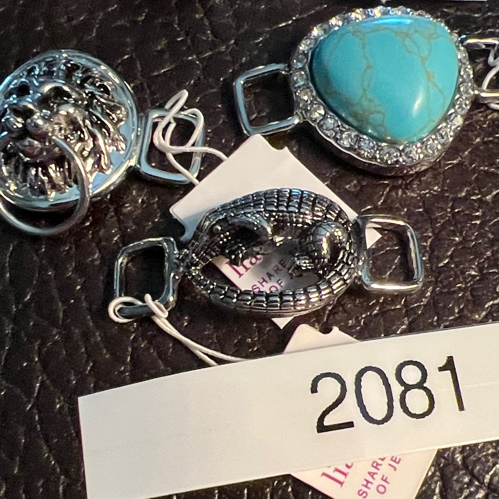 3/$18 Lia Sophia Silver and Black Bracelet with Charms Lot 2164 - Picture 8 of 11